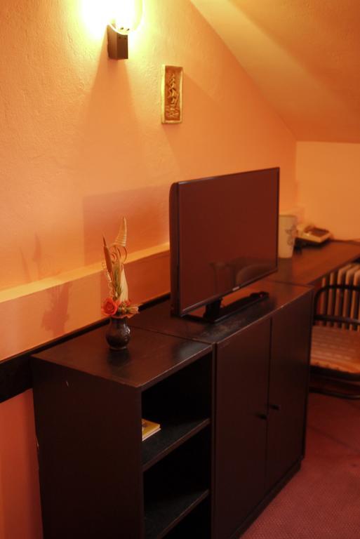 Penzion Tilia Levice Buitenkant foto